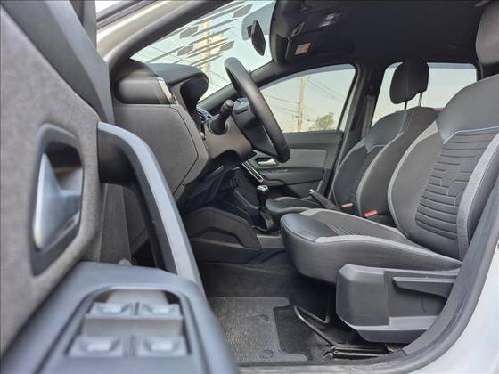 RENAULT DUSTER 1.6 16V SCE FLEX INTENSE MANUAL